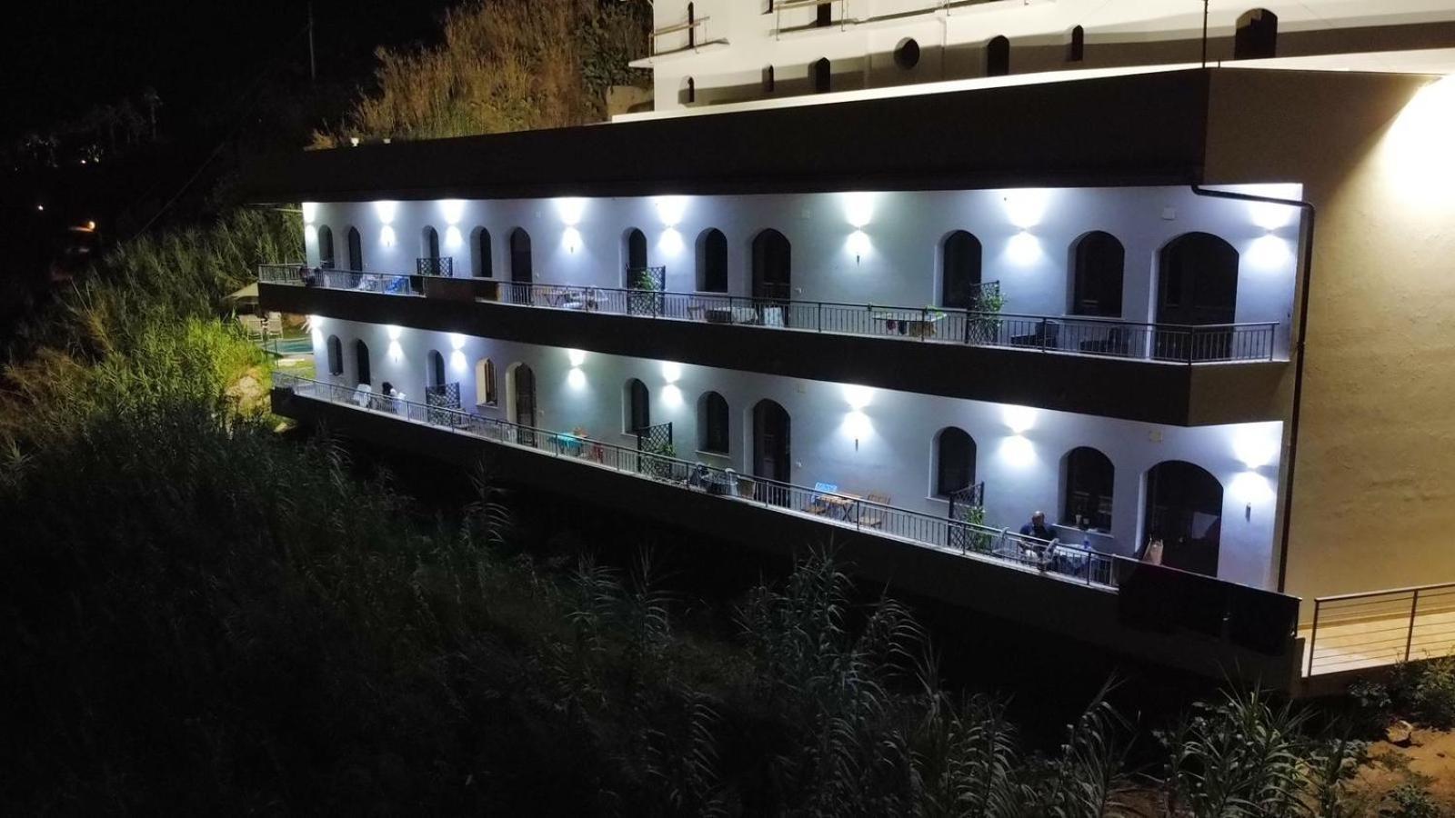 דירות קאפו ואטיצ'אנו Bellavista מראה חיצוני תמונה